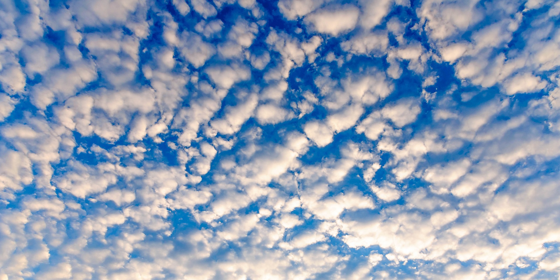 ../../_images/clouds.jpg